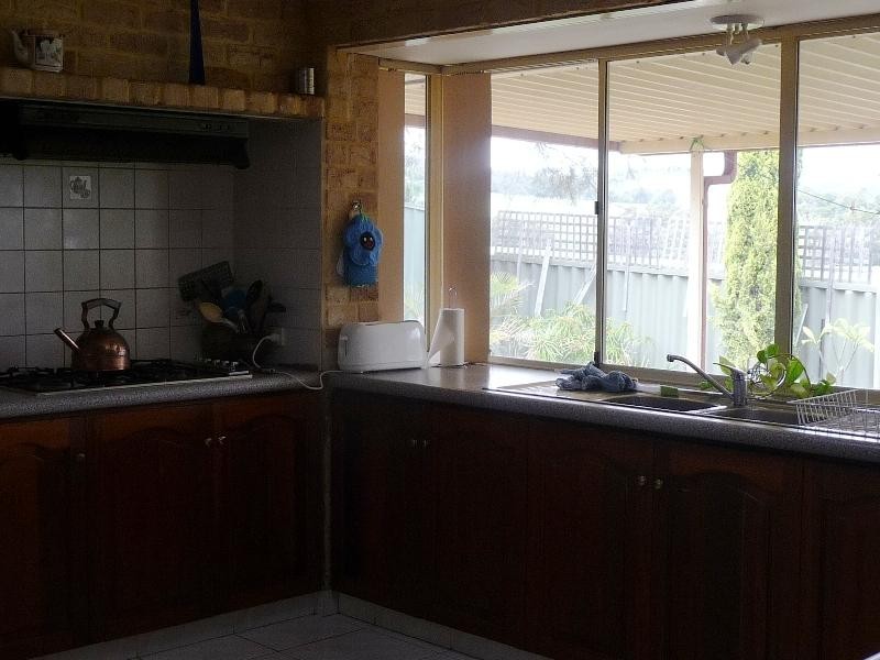 10 Field View, Bullsbrook WA 6084