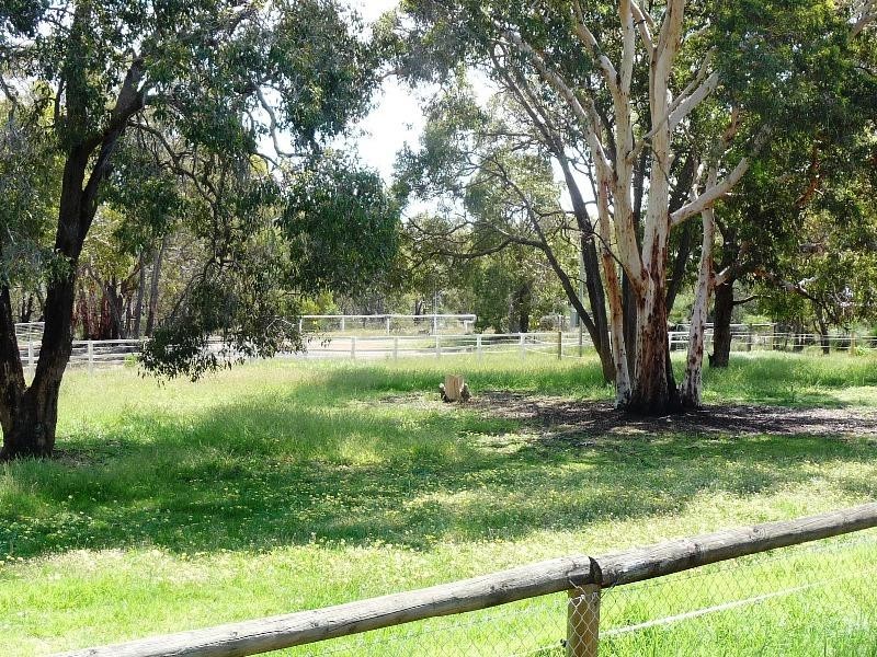14 LINZER PLACE, Bullsbrook WA 6084