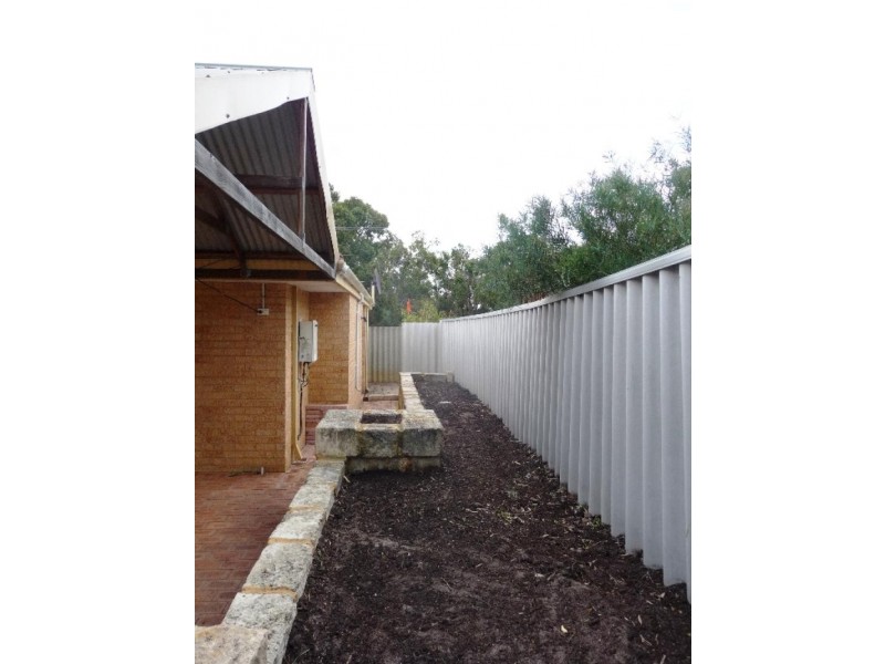 142 CHITTERING ROAD, Bullsbrook WA 6084