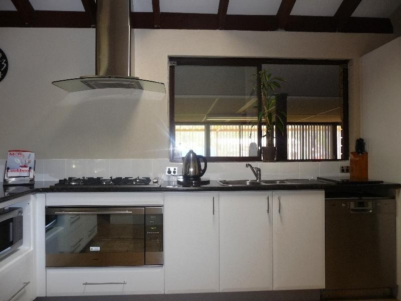 91 Apple Street, Upper Swan WA 6069
