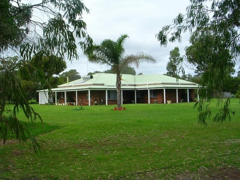 3 Ludlow Road, Forrest Beach WA 6271