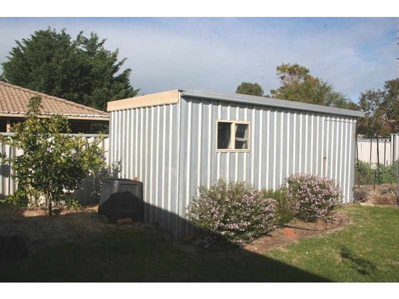 17 Whatman Way, Withers WA 6230