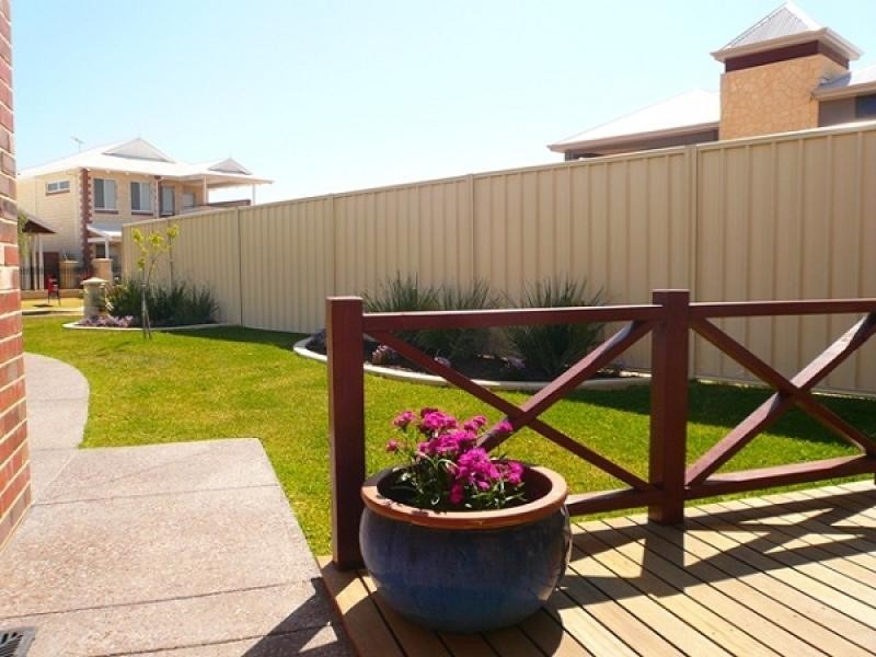 8 Wisteria Court, Bunbury WA 6230