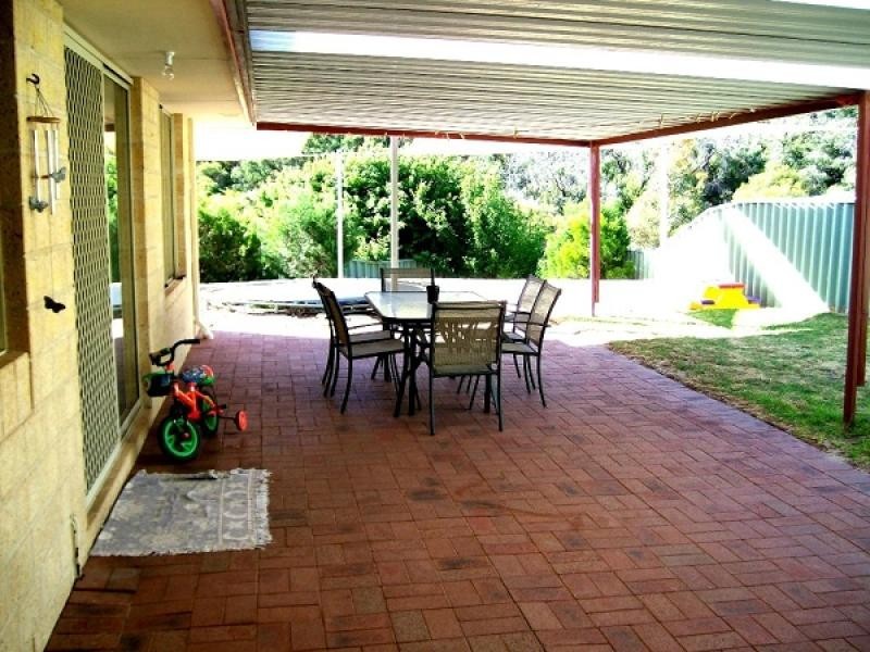 25 Burcham Drive, Binningup WA 6233