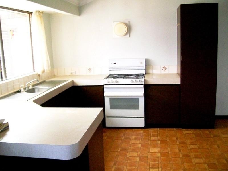 17 Clarke Street, Burekup WA 6227