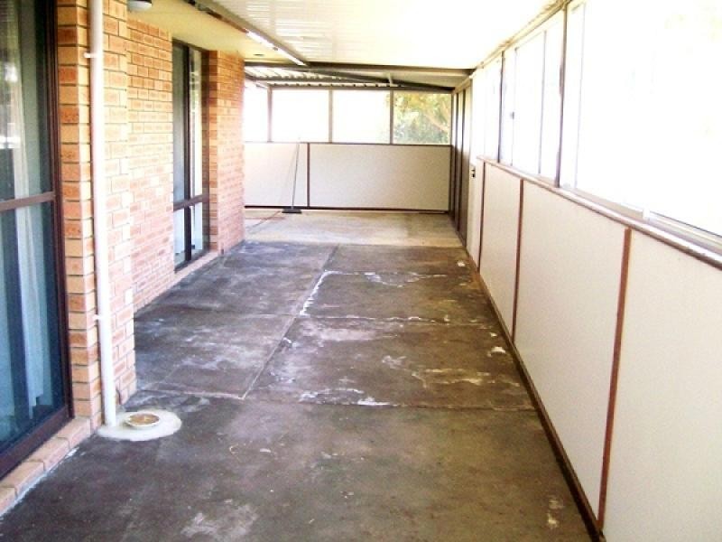 17 Clarke Street, Burekup WA 6227