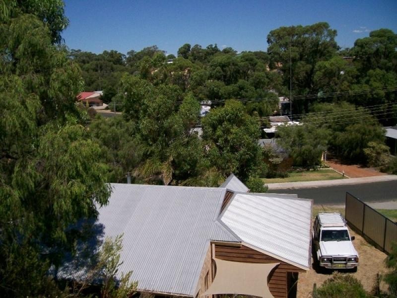 6 Burcham Drive, Binningup WA 6233