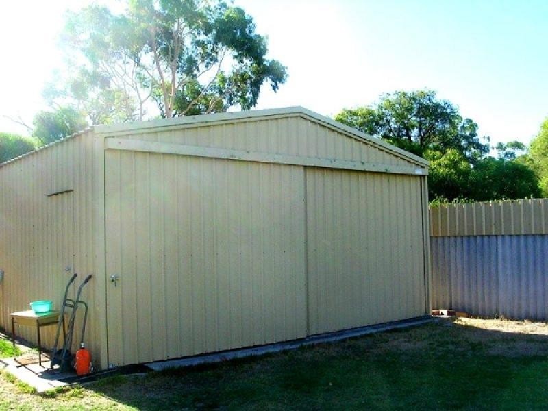 11 Christopher Way, Boyanup WA 6237