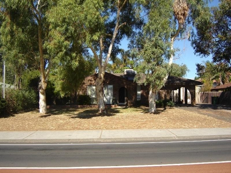 77 Hamilton Road, Eaton WA 6232