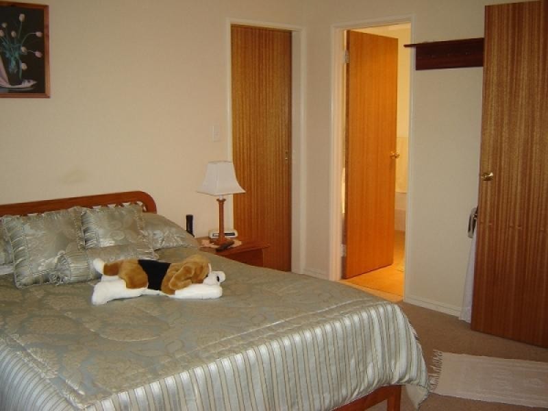 6 Jadeite Street, Australind WA 6233