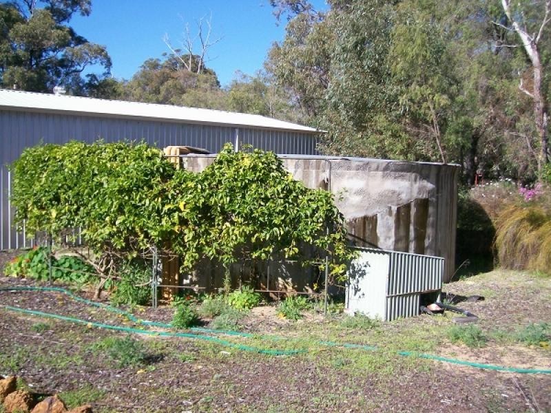 21 Mewett Drive, Stratham WA 6237