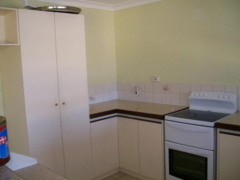 8 Kealy Street, Harvey WA 6220