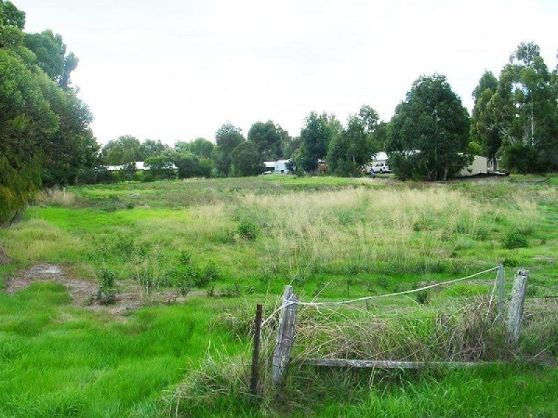 15 Austin Road, Capel WA 6271