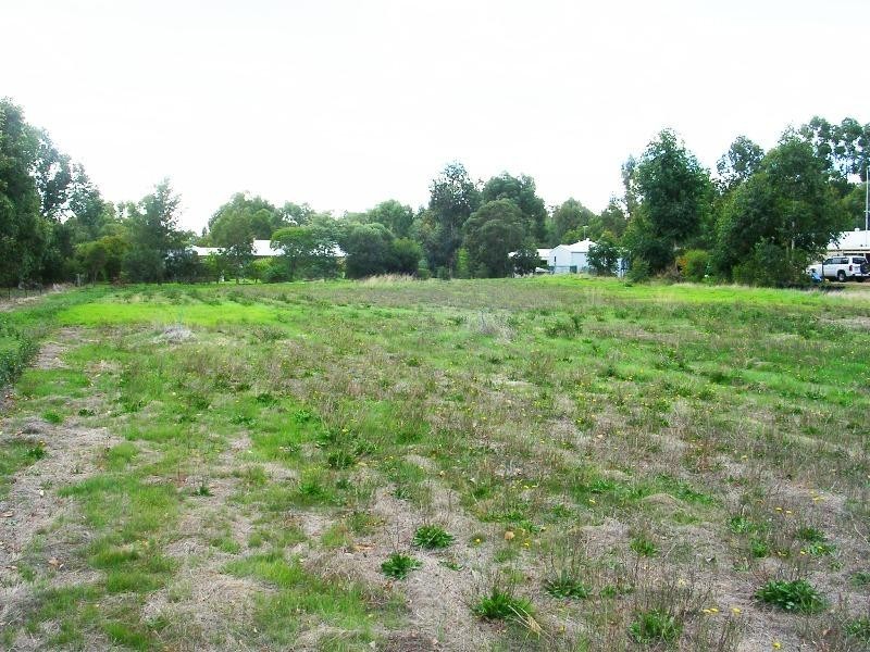 15 Austin Road, Capel WA 6271