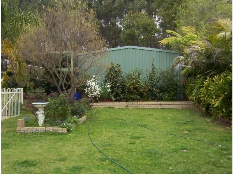 10 Lee Steere Drive, Boyup Brook WA 6244