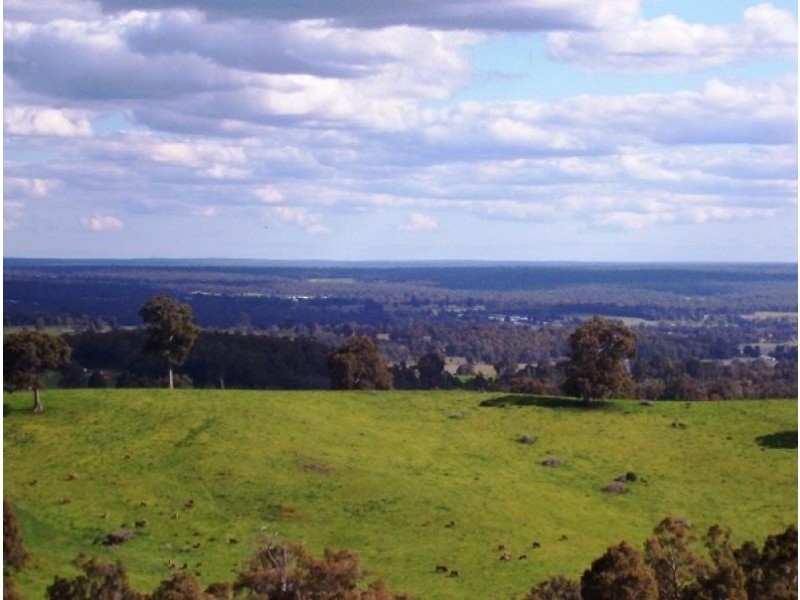 32 McCutcheon Rd, Donnybrook WA 6239