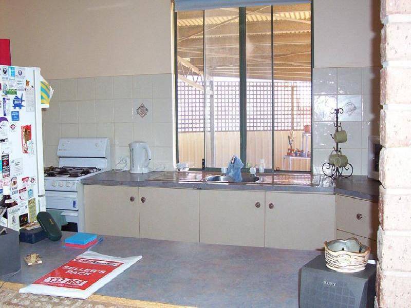 418 ROBINSON STREET, Carnarvon WA 6701