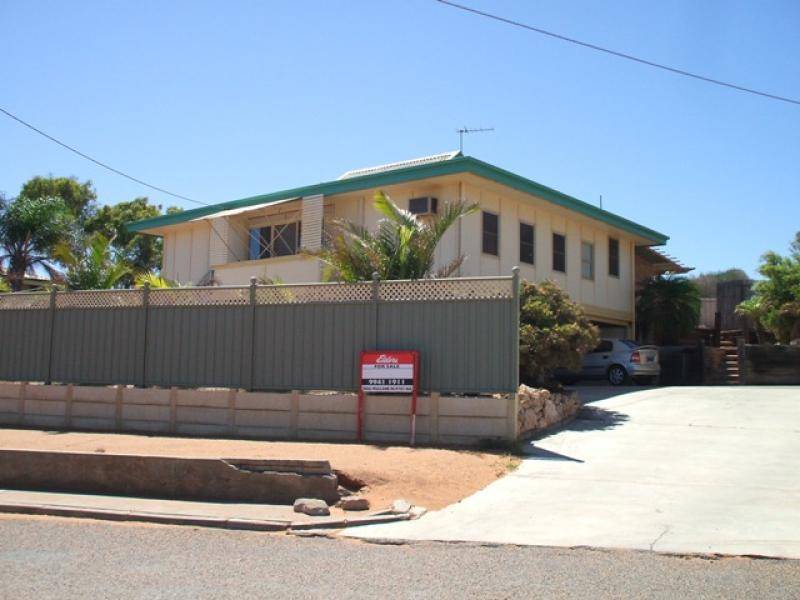 21 CRAGGS COURT, Carnarvon WA 6701