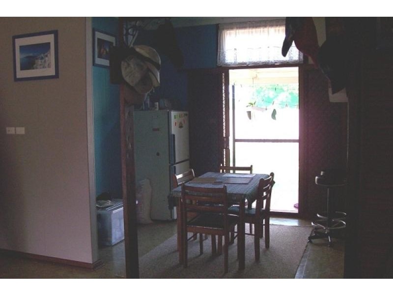 5 CARROLL WAY, Carnarvon WA 6701