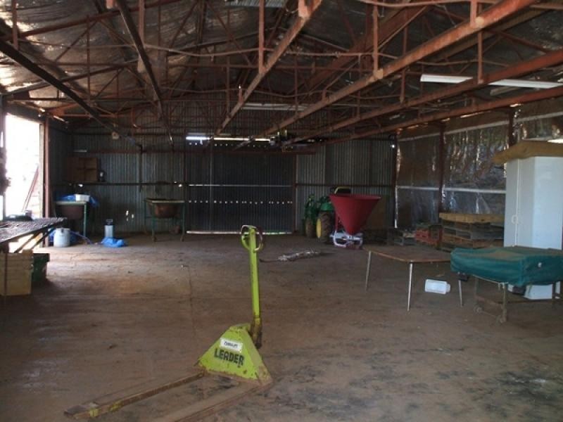 83 MCGLADES ROAD, Carnarvon WA 6701