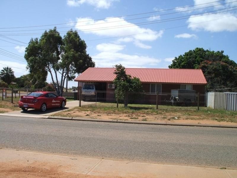 58 GRANBERRY DRIVE, Carnarvon WA 6701