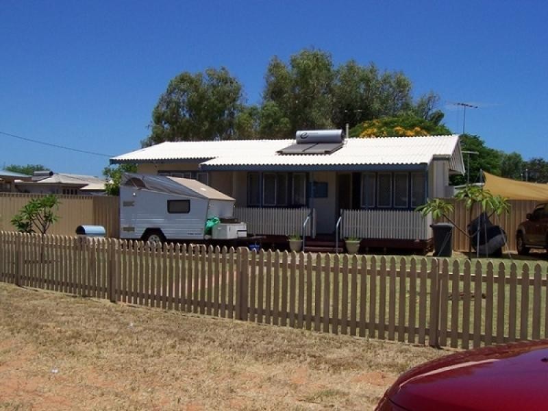20 KILLICOAT STREET, Carnarvon WA 6701