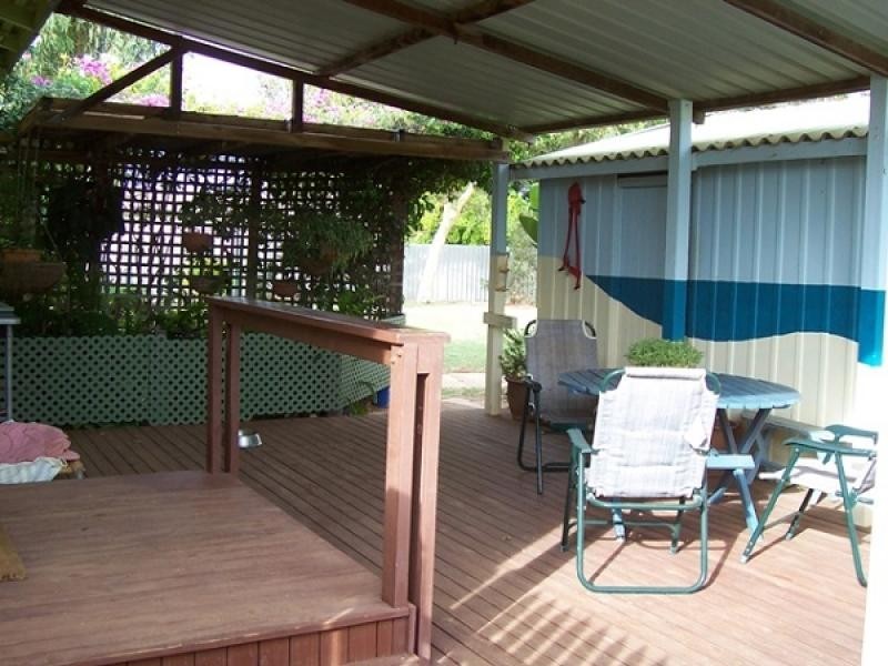 22 YOUNG STREET, Carnarvon WA 6701