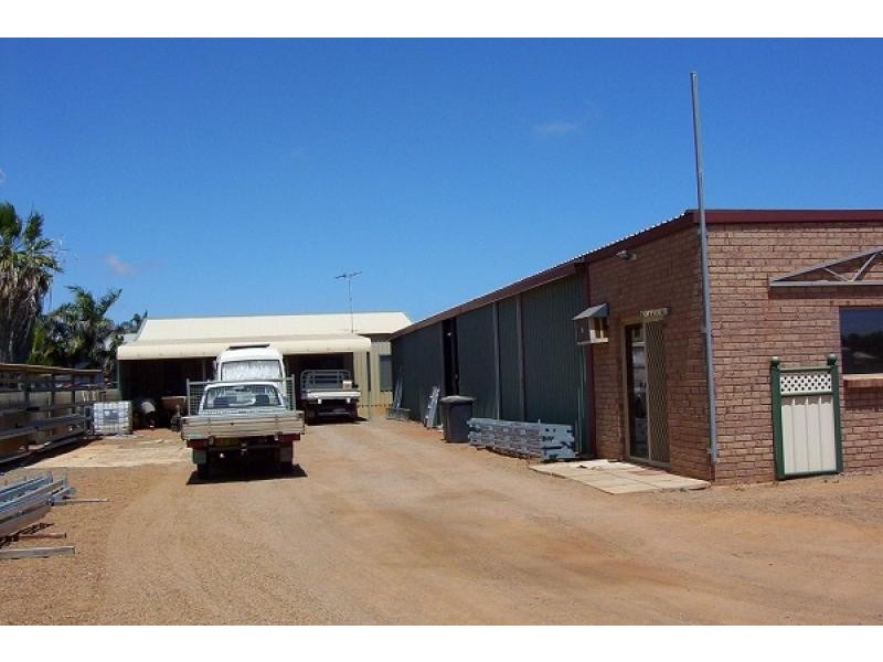 418 Robinson Street, Carnarvon WA 6701