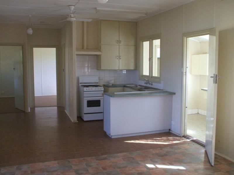 11 KILLICOAT STREET, Carnarvon WA 6701