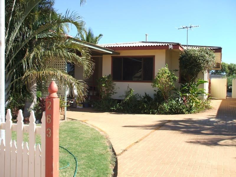 263 ROBINSON STREET, Carnarvon WA 6701