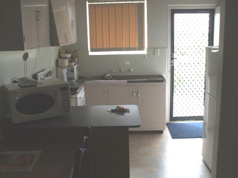 1/6 James Street, Carnarvon WA 6701