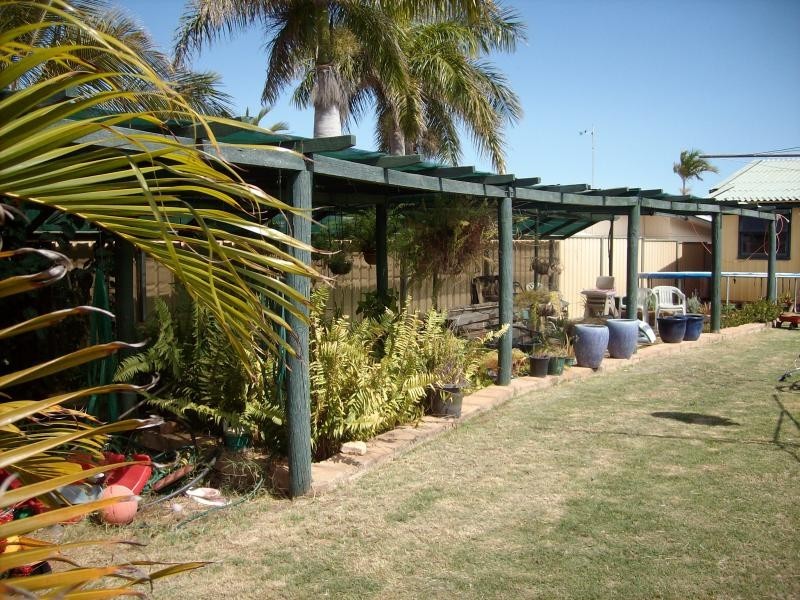 33 Douglas Street, Carnarvon WA 6701