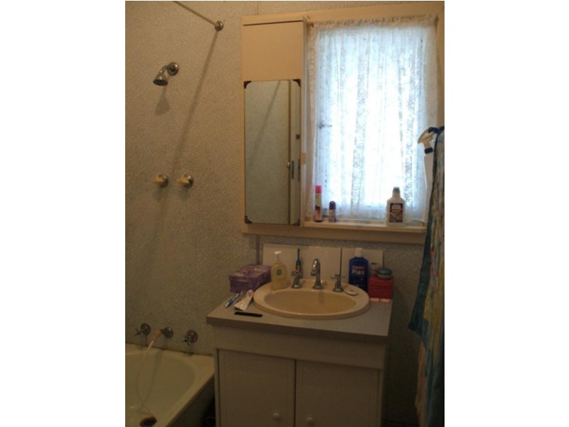 8 Lukis Place,, Carnarvon WA 6701