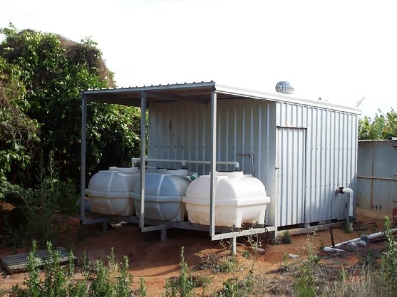 105 MCGLADES ROAD, Carnarvon WA 6701