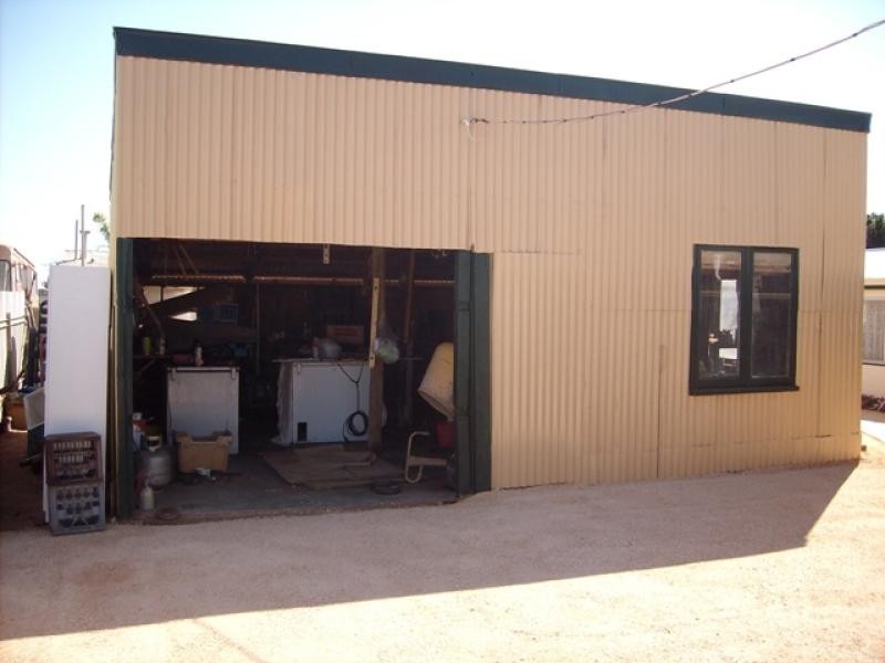 66 WHITLOCK STREET, South Carnarvon WA 6701