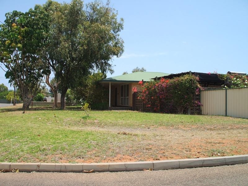 43 WHEELOCK WAY, Carnarvon WA 6701