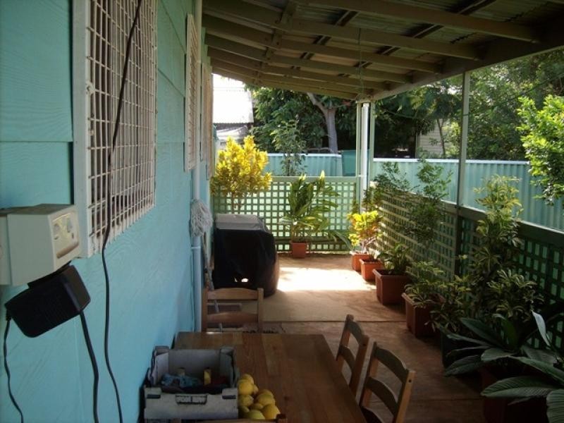 50 SHALLCROSS STREET, East Carnarvon WA 6701