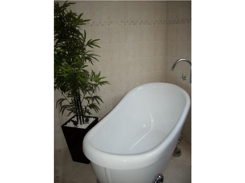 16 RICHARDSON STREET, Carnarvon WA 6701