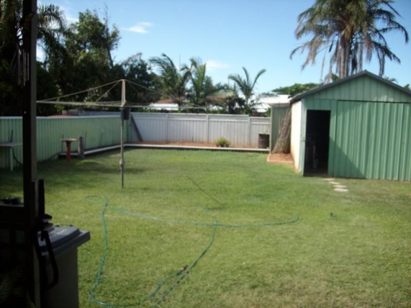 50 SHALLCROSS STREET, East Carnarvon WA 6701