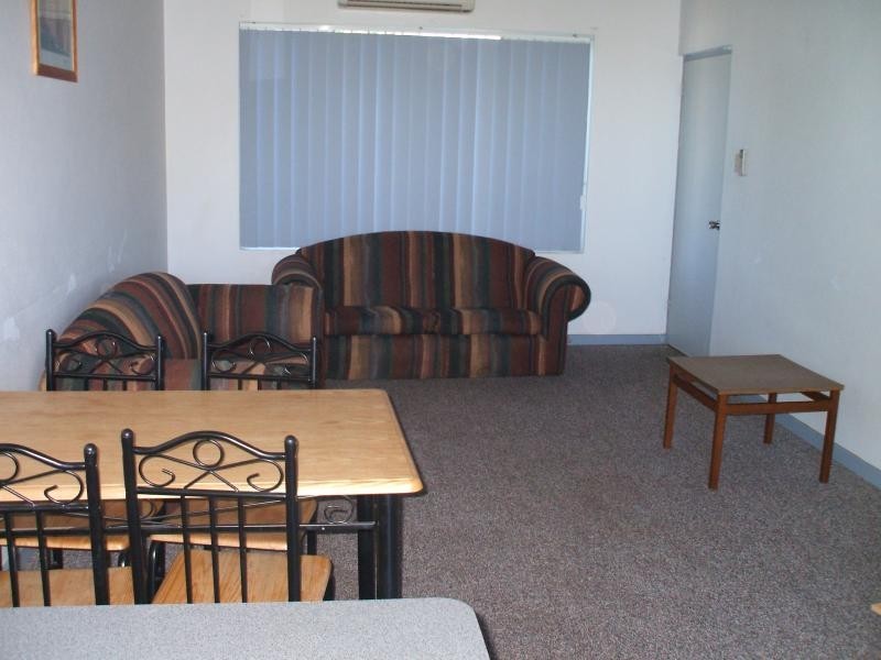 Unit 5/6 JAMES STREET, Carnarvon WA 6701