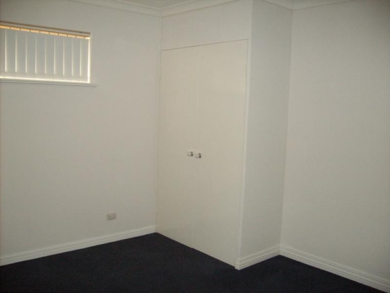 Unit A/6 HOULAHAN PLACE, Brockman WA 6701