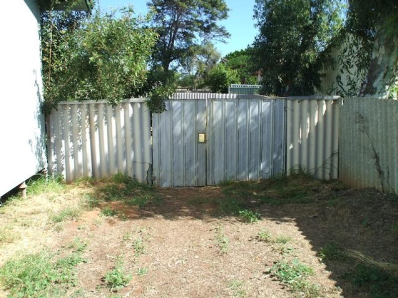 18 HUBBLE STREET, Carnarvon WA 6701