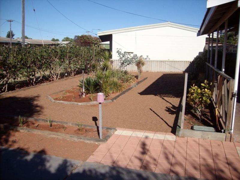 9 RIDLEY PLACE, Carnarvon WA 6701