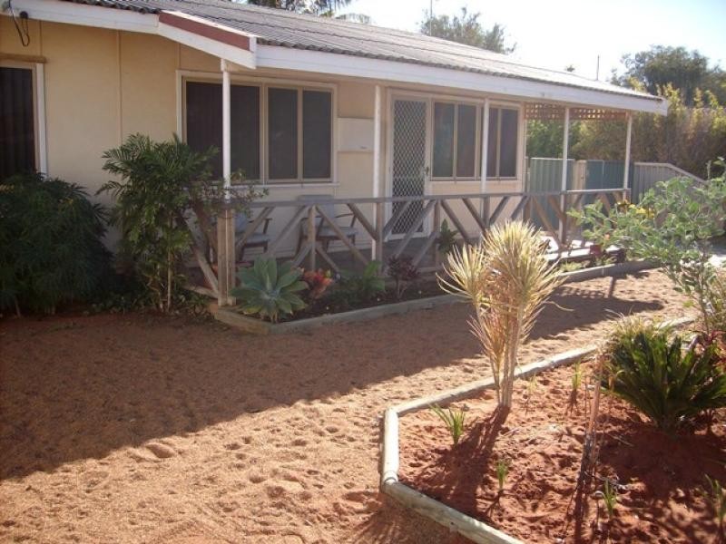 9 RIDLEY PLACE, Carnarvon WA 6701