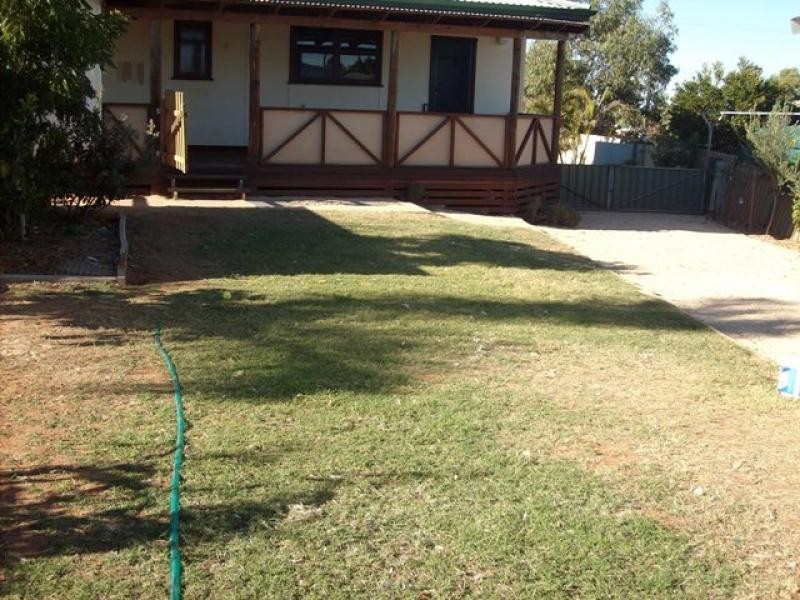 14 PINCOMBE STREET, Carnarvon WA 6701