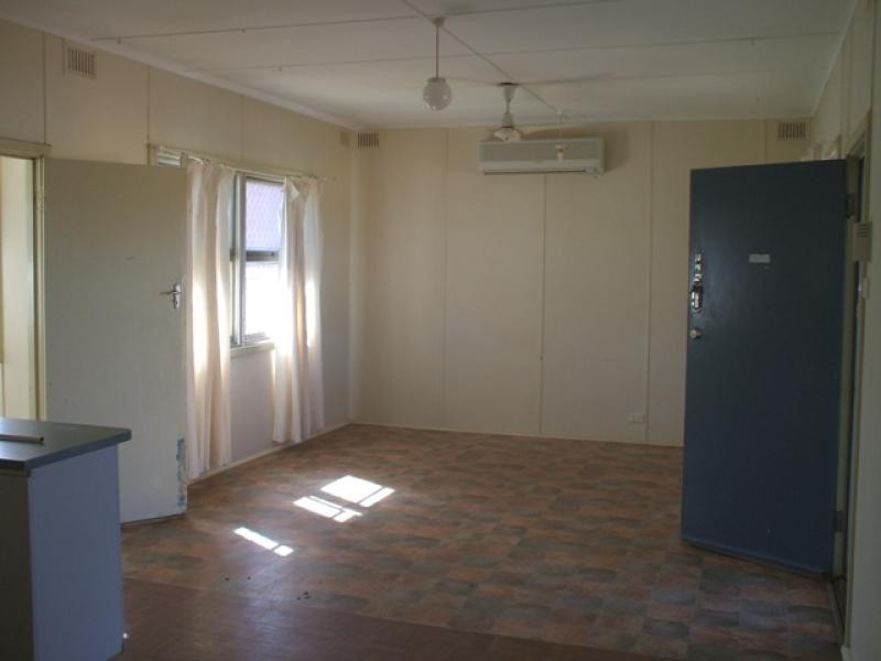 11 KILLICOAT STREET, Carnarvon WA 6701