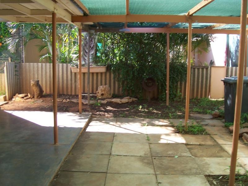 12 Wheelock Way, Carnarvon WA 6701