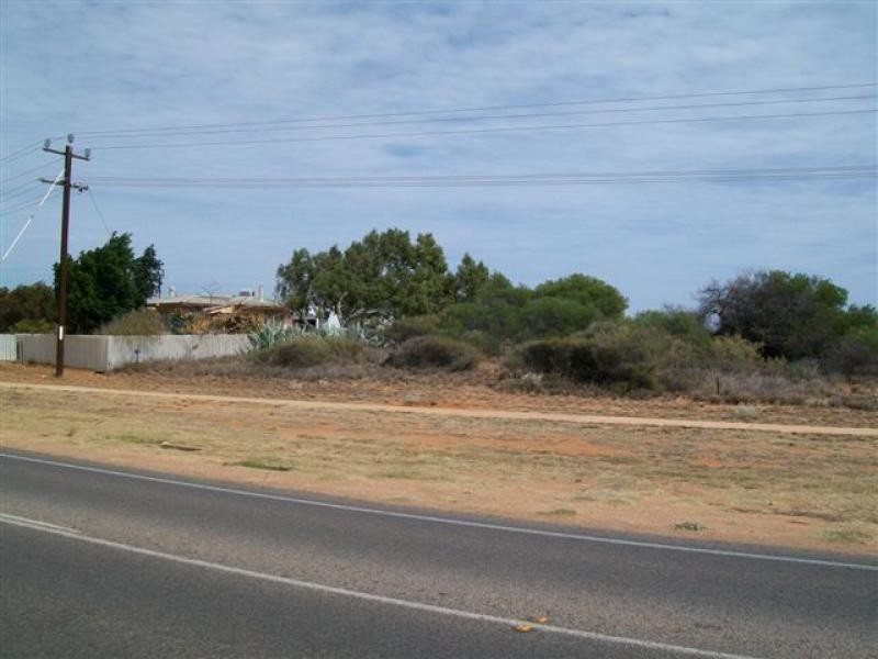 245 ROBINSON STREET, Carnarvon WA 6701