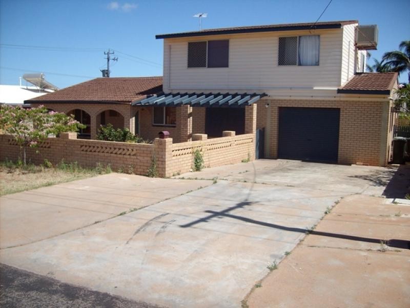 3 FLEMING STREET, East Carnarvon WA 6701