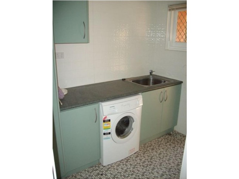 3 FLEMING STREET, East Carnarvon WA 6701